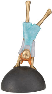 Skulptur "Akrobatin", Bronze von Tamara Suhr