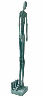 Skulptur "Frau im Garten" (2021), Bronze